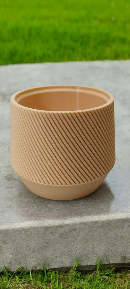 Conical Swirl Planter